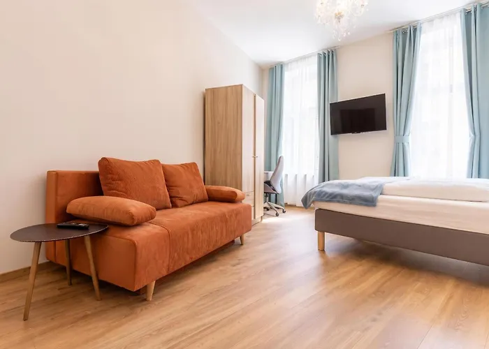 Apartment Comfortable 3-bedroom Setup In 2 Neighbouring Vienna
